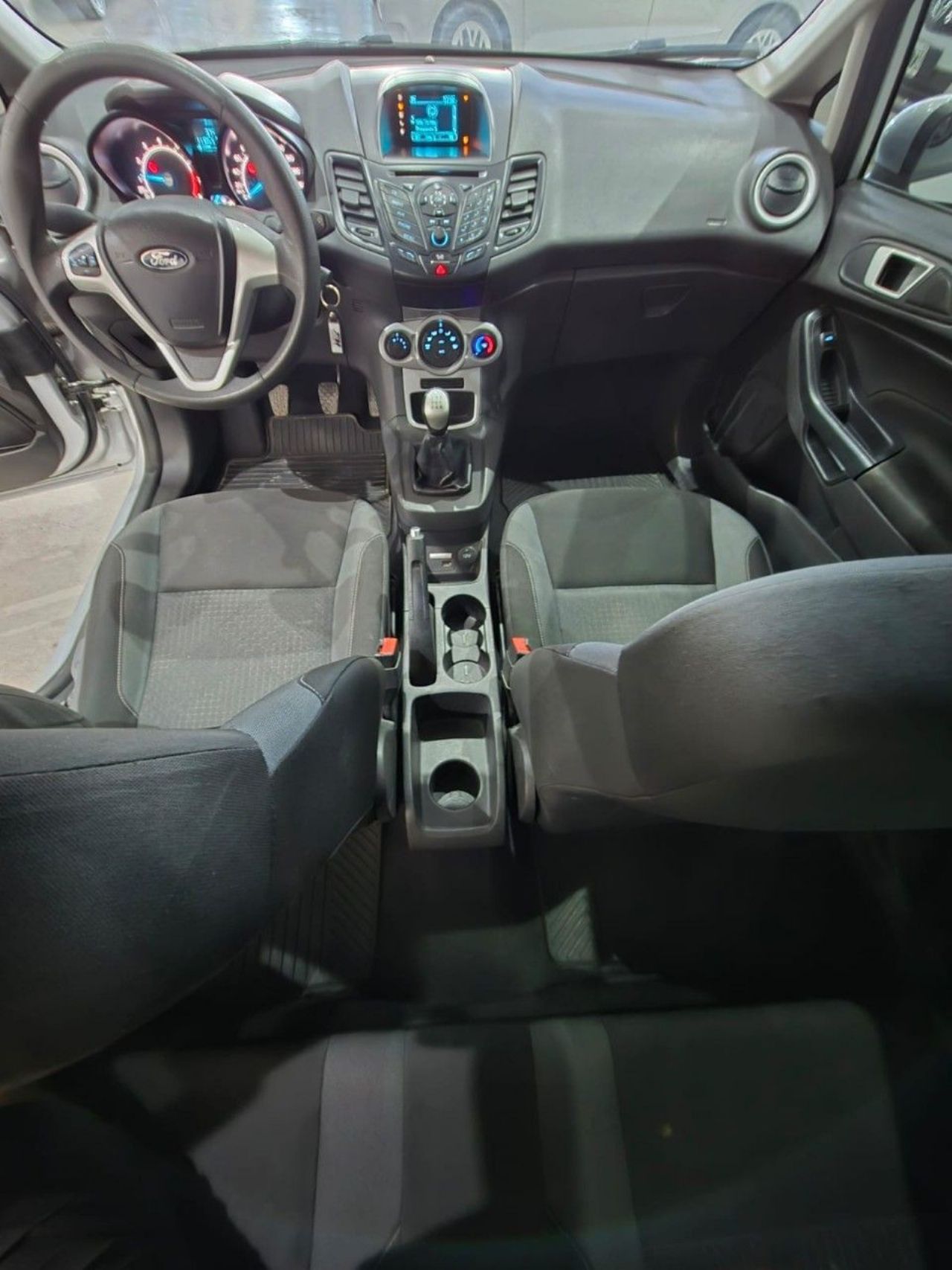 Ford Fiesta KD Usado en Mendoza, deRuedas