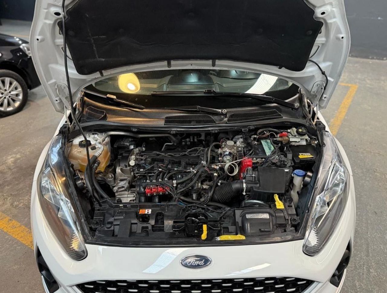 Ford Fiesta KD Usado en Córdoba, deRuedas