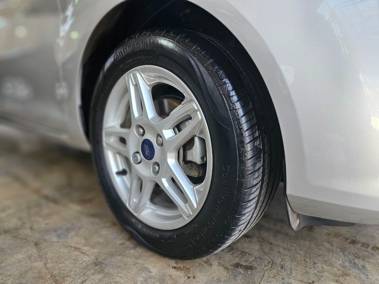 Ford Fiesta KD Usado en Mendoza, deRuedas