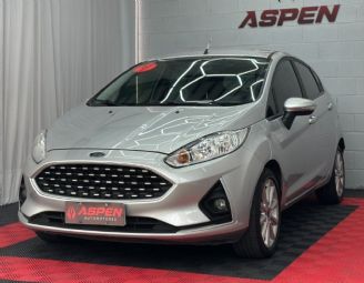 Ford Fiesta KD Usado en Córdoba Financiado