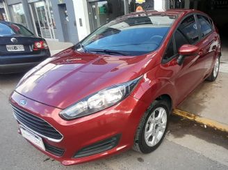 Ford Fiesta KD Usado en Córdoba Financiado