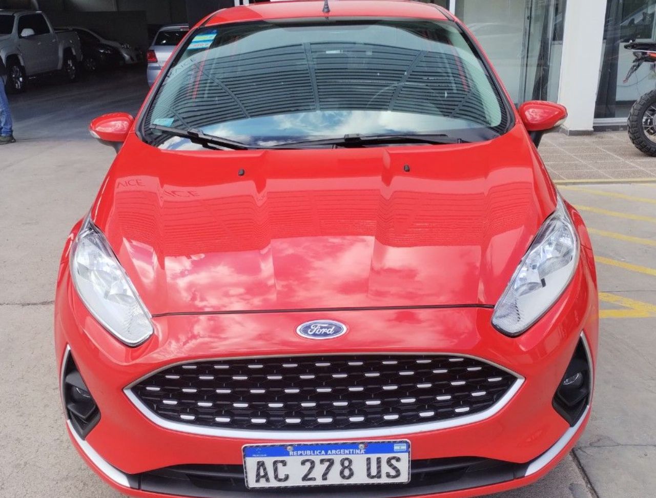 Ford Fiesta KD Usado en Mendoza, deRuedas