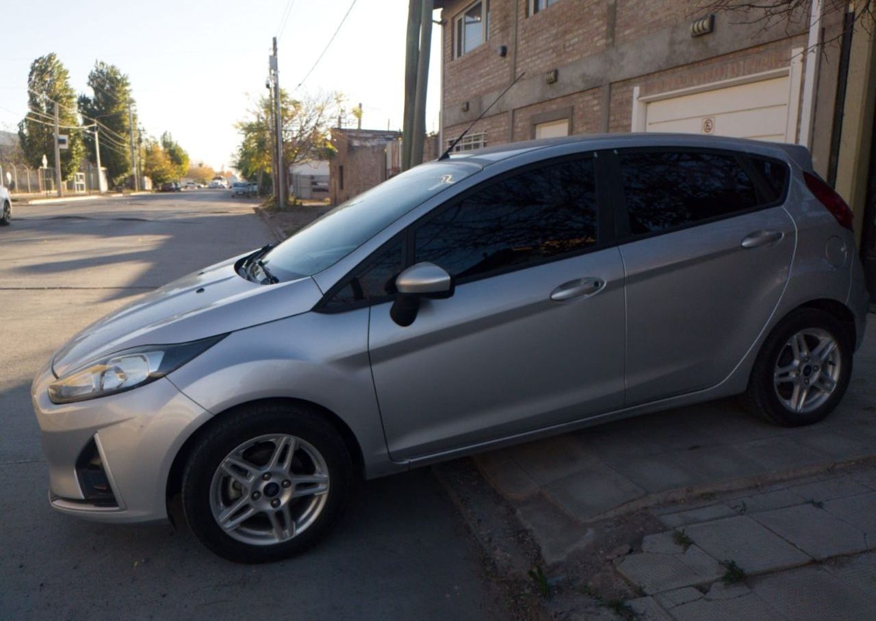 Ford Fiesta KD Usado en Neuquén, deRuedas