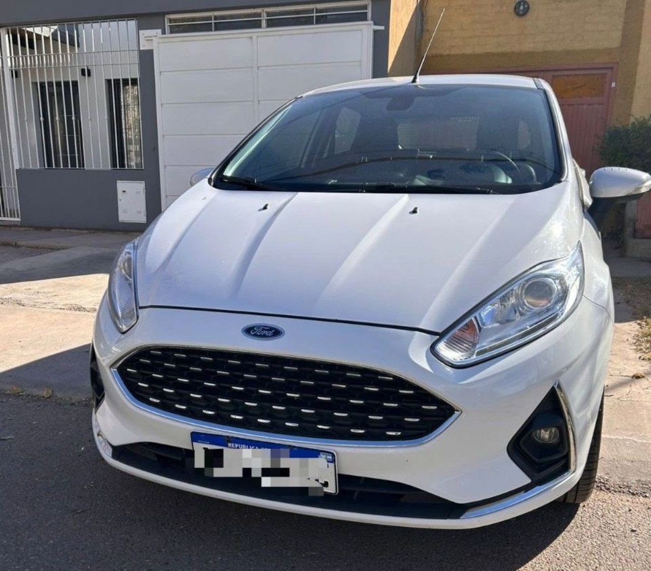 Ford Fiesta KD Usado en Mendoza, deRuedas