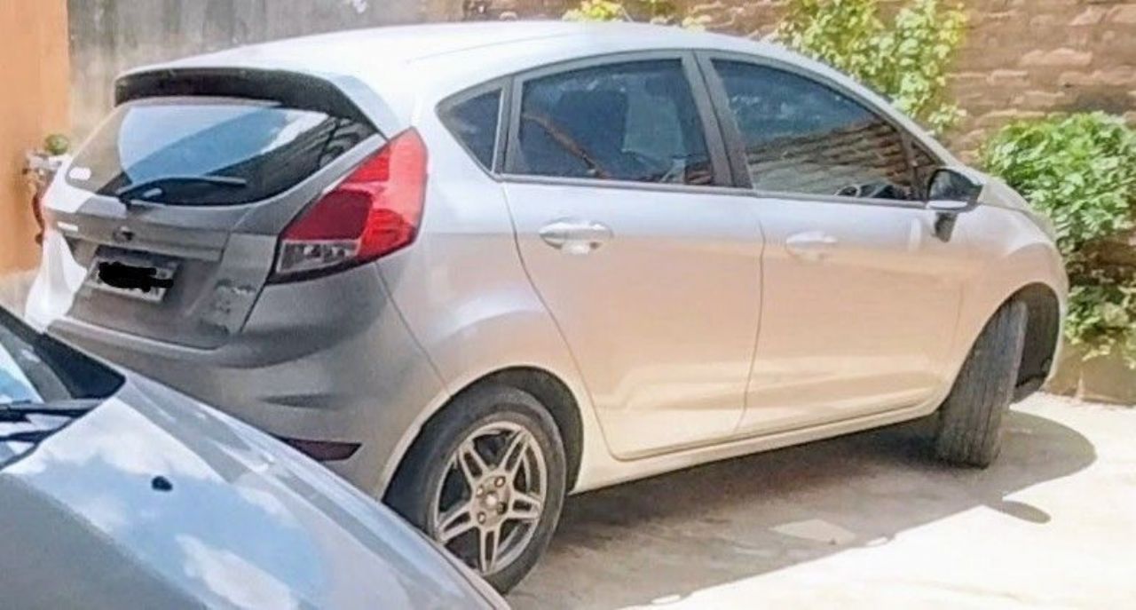 Ford Fiesta KD Usado en Buenos Aires, deRuedas