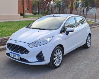 Ford Fiesta KD Usado en Mendoza