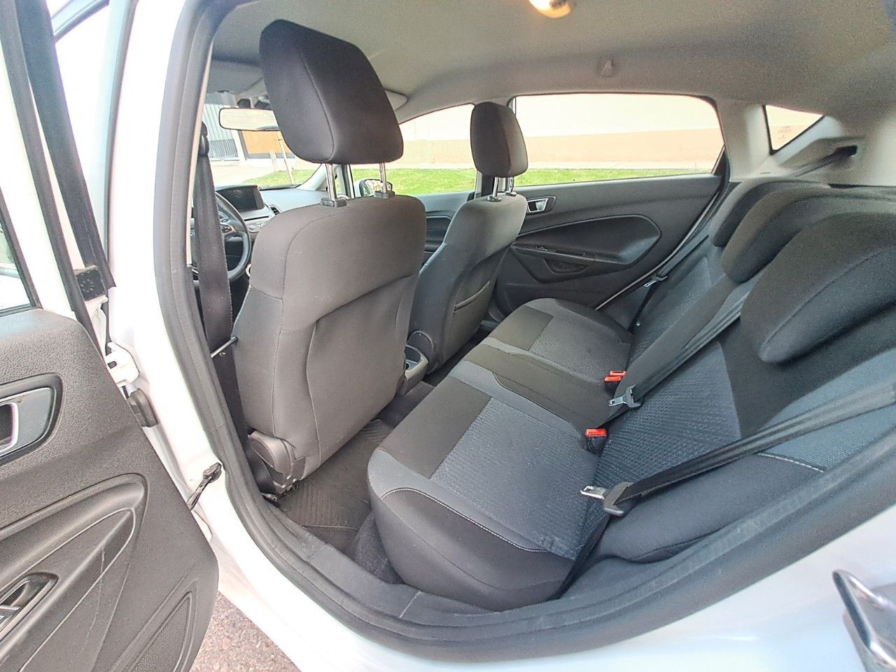 Ford Fiesta KD Usado en Mendoza, deRuedas