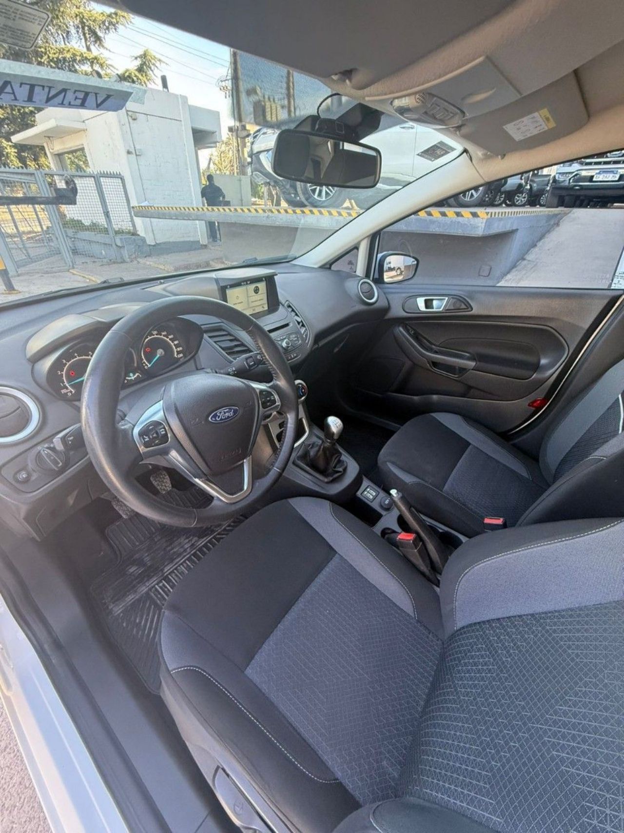 Ford Fiesta KD Usado en Mendoza, deRuedas
