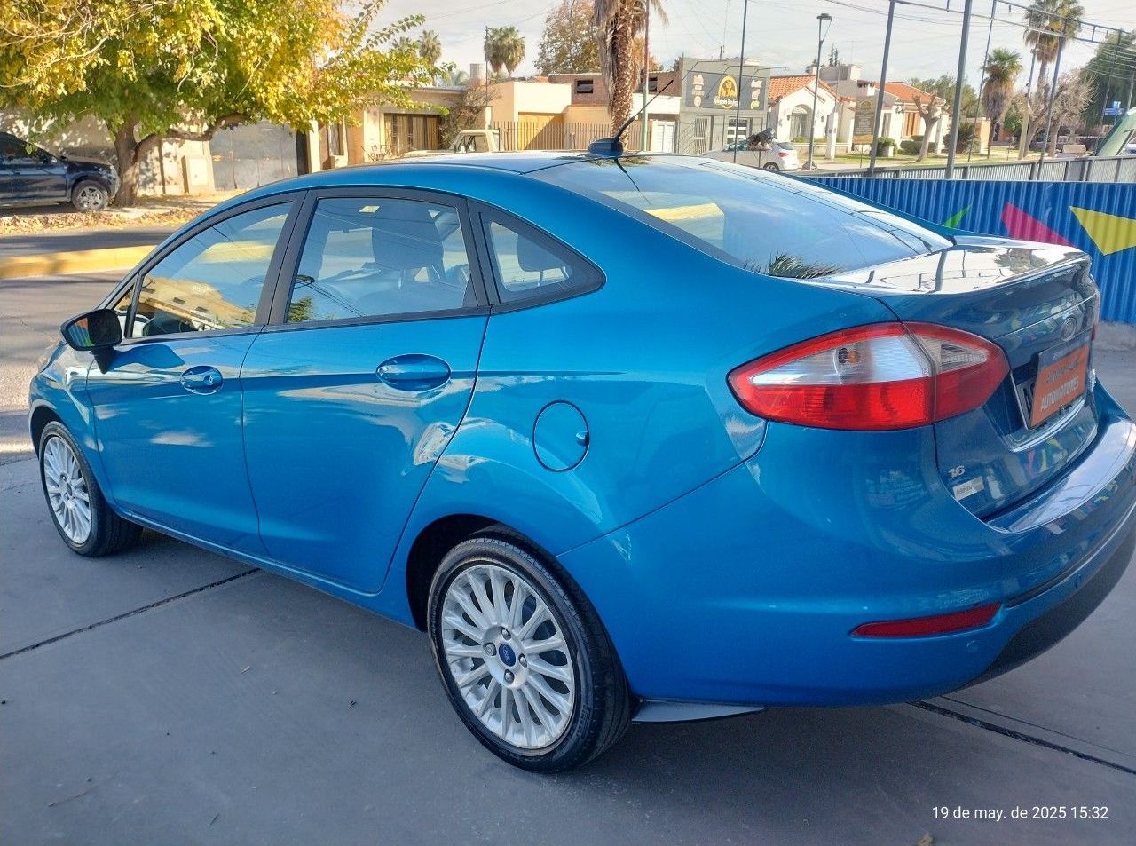 Ford Fiesta KD Usado Financiado en Mendoza, deRuedas
