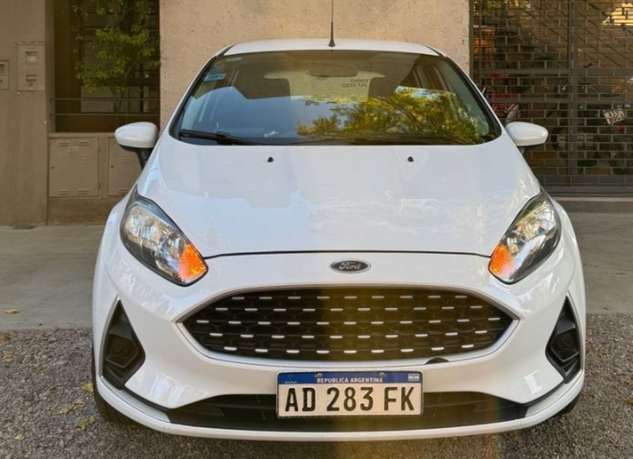 Ford Fiesta KD Usado Financiado en San Juan, deRuedas