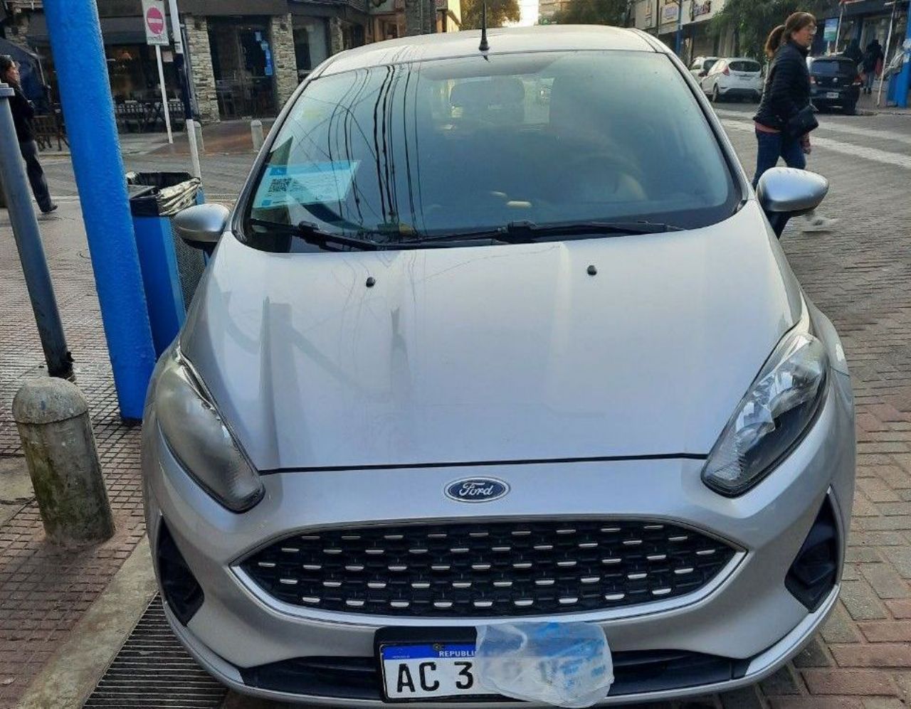 Ford Fiesta KD Usado en Buenos Aires, deRuedas