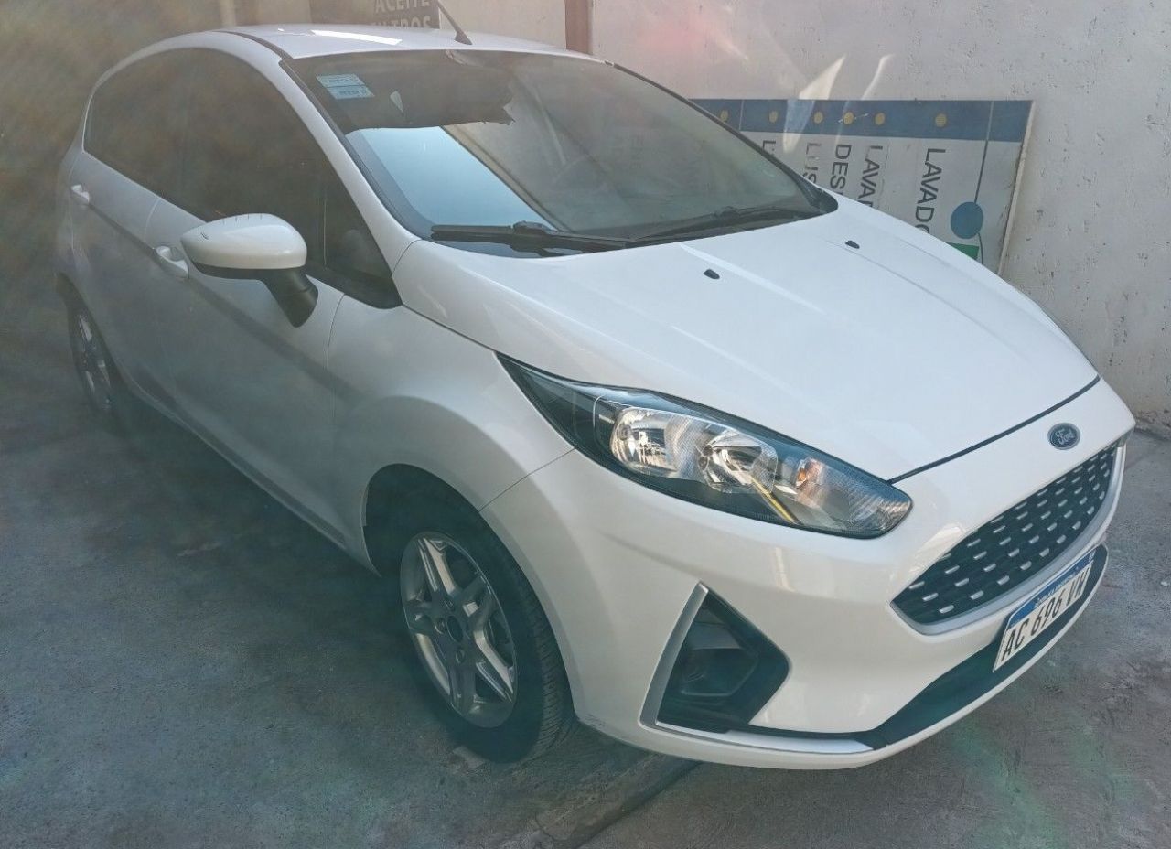Ford Fiesta KD Usado Financiado en Mendoza, deRuedas