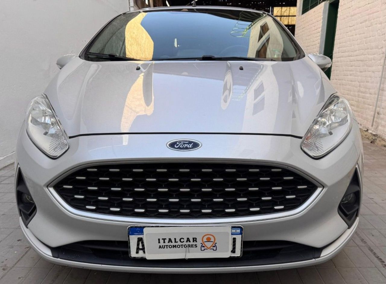 Ford Fiesta KD Usado Financiado en Mendoza, deRuedas