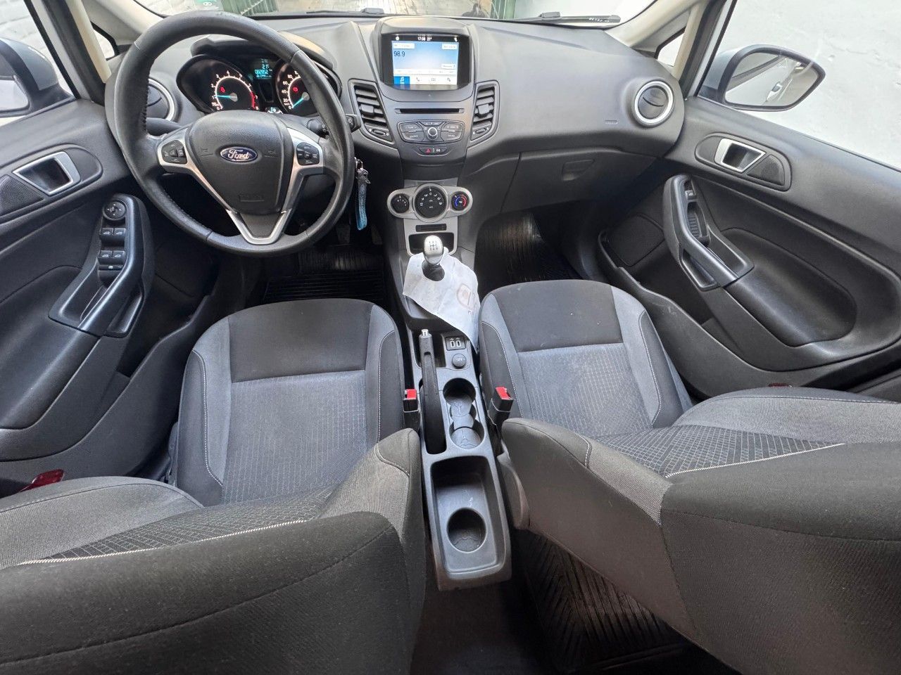 Ford Fiesta KD Usado Financiado en Mendoza, deRuedas