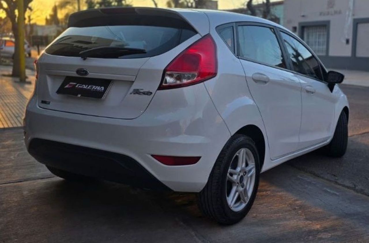 Ford Fiesta KD Usado en Mendoza, deRuedas