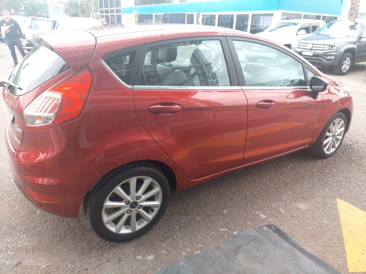 Ford Fiesta KD Usado en Mendoza, deRuedas