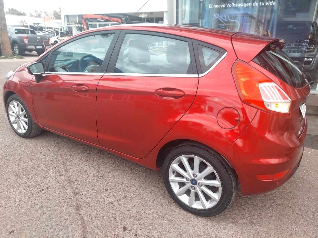 Ford Fiesta KD Usado en Mendoza, deRuedas