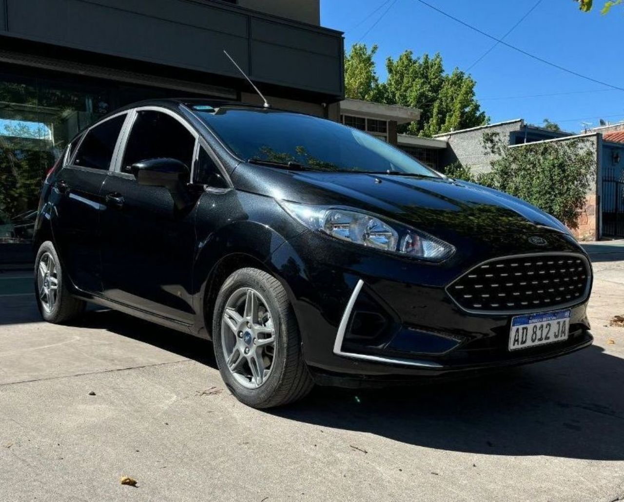 Ford Fiesta KD Usado en Mendoza, deRuedas