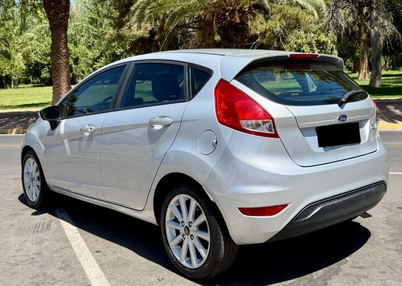 Ford Fiesta KD Usado Financiado en Mendoza, deRuedas