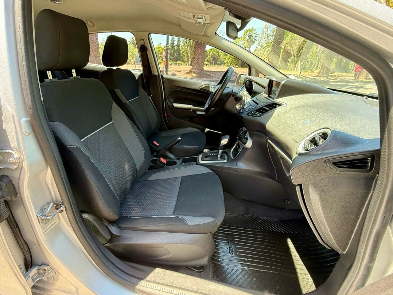 Ford Fiesta KD Usado Financiado en Mendoza, deRuedas