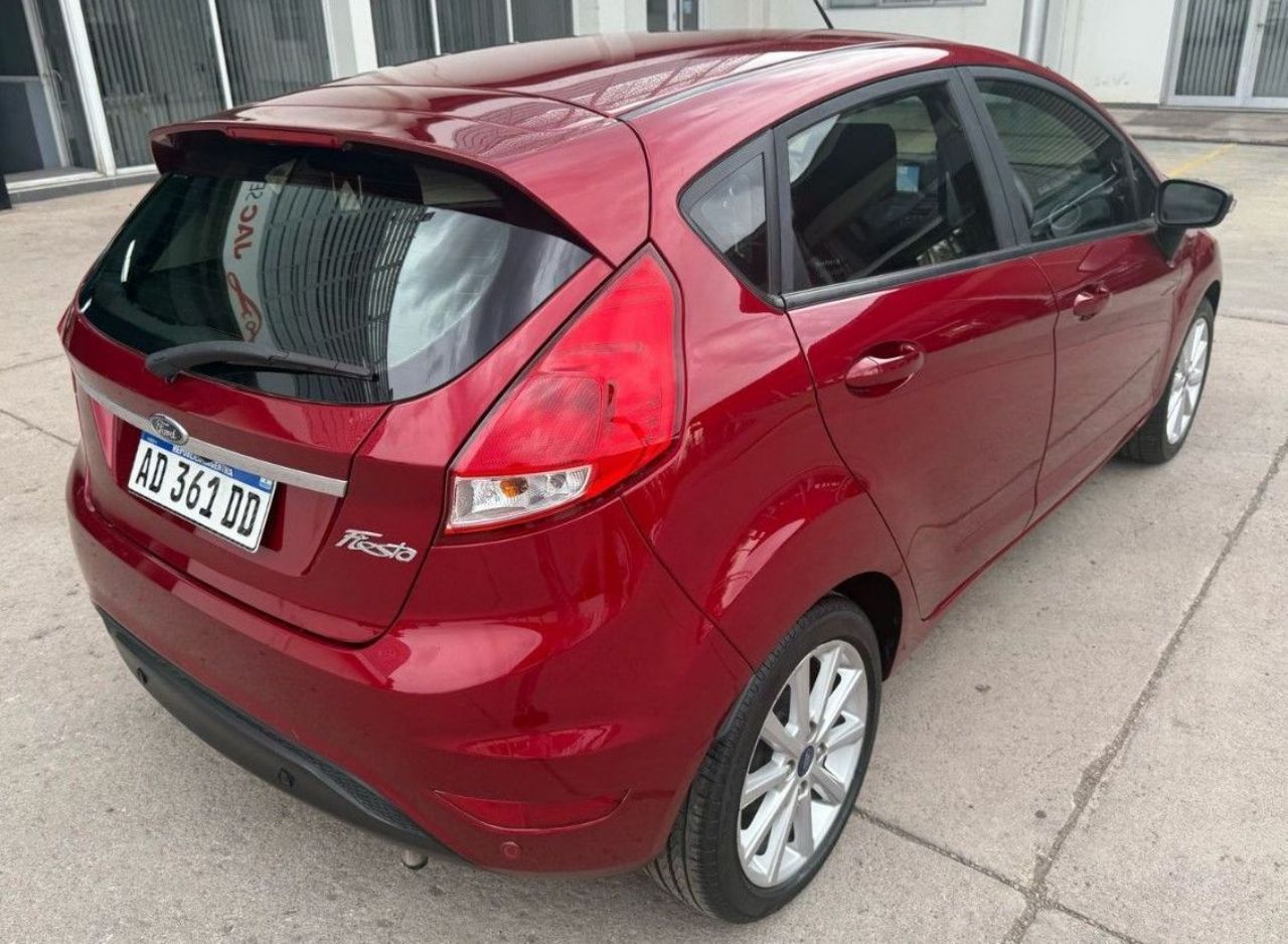 Ford Fiesta KD Usado en Mendoza, deRuedas