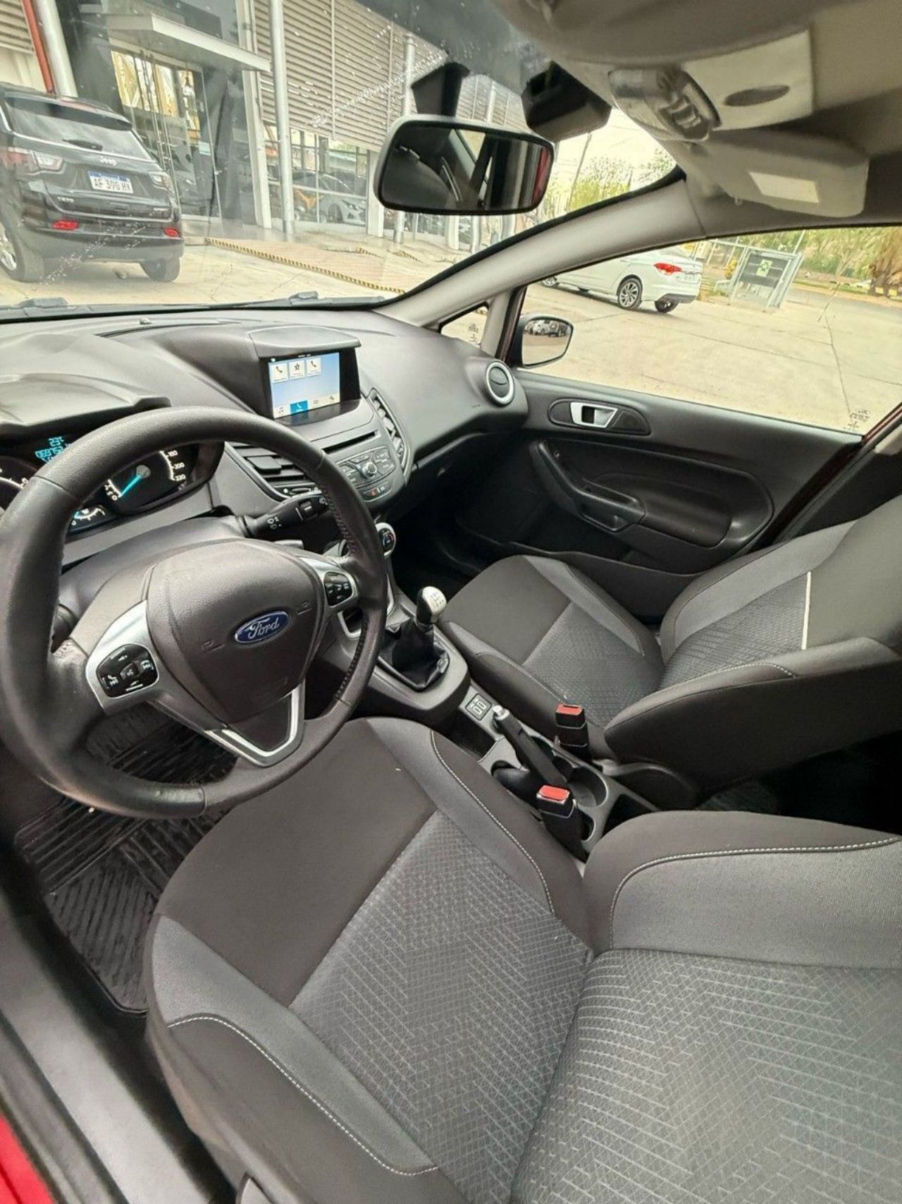 Ford Fiesta KD Usado en Mendoza, deRuedas