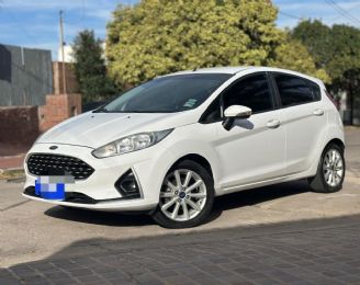 Ford Fiesta KD Usado en Córdoba Financiado