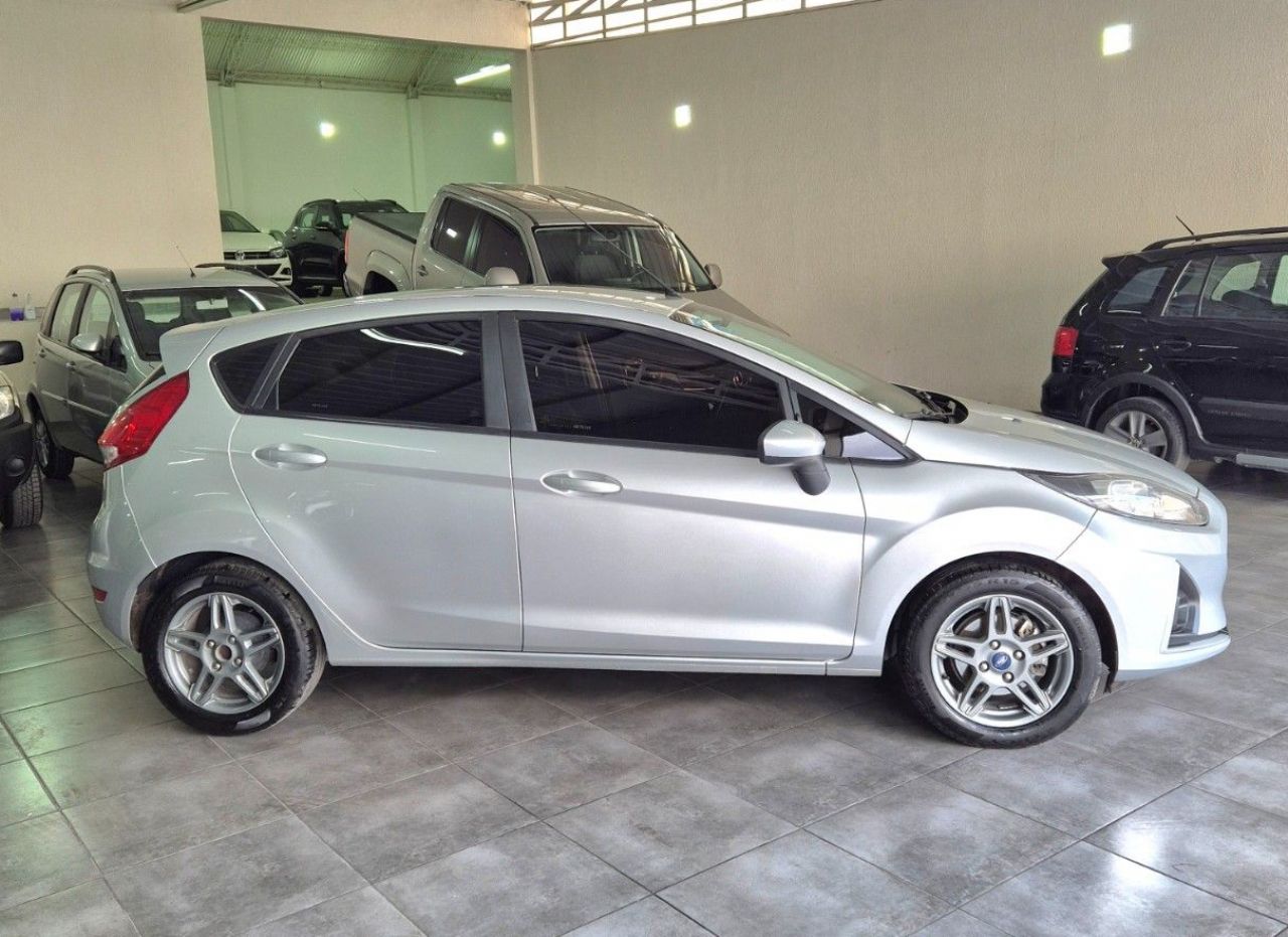 Ford Fiesta KD Usado Financiado en Mendoza, deRuedas