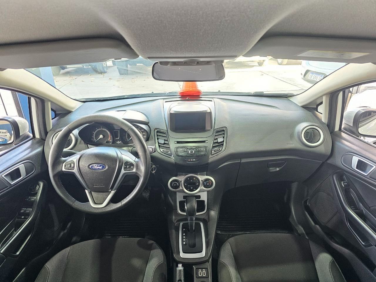 Ford Fiesta KD Usado en Mendoza, deRuedas