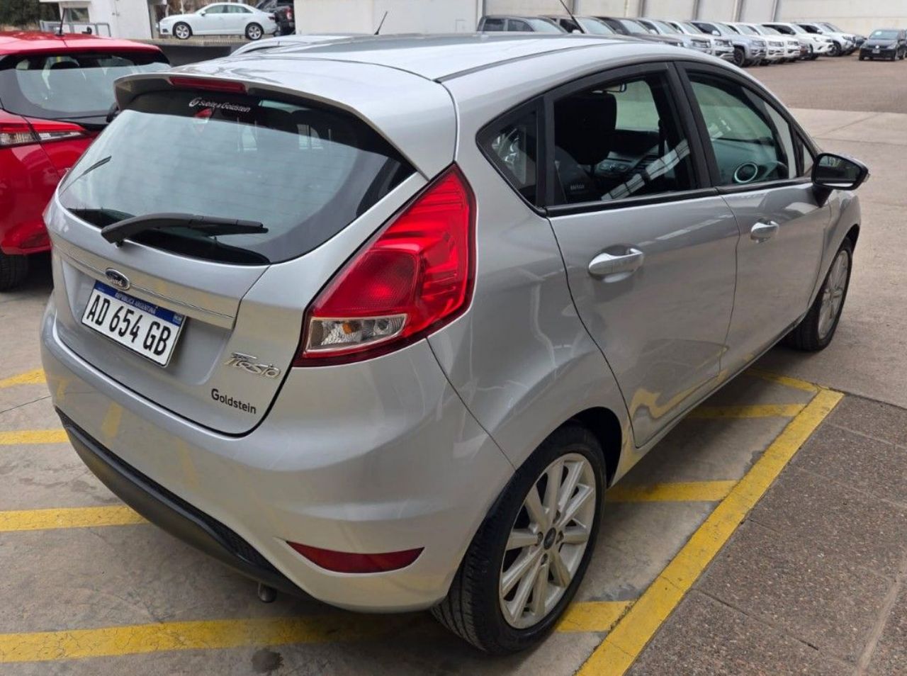Ford Fiesta KD Usado en Mendoza, deRuedas