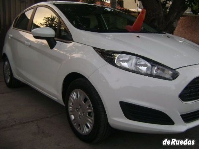 Ford Fiesta KD Nuevo en Mendoza, deRuedas