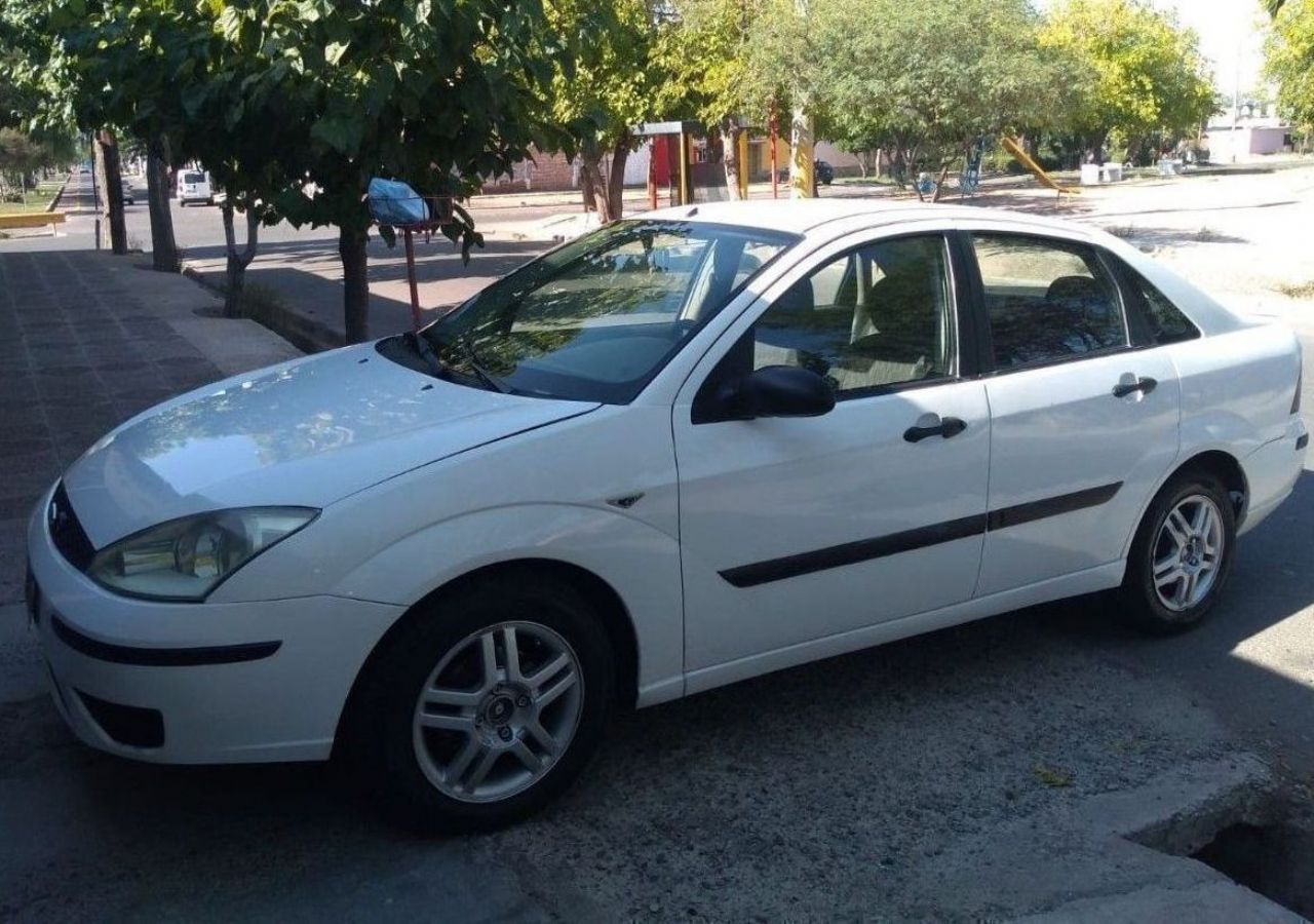 Ford Focus Usado en Mendoza, deRuedas