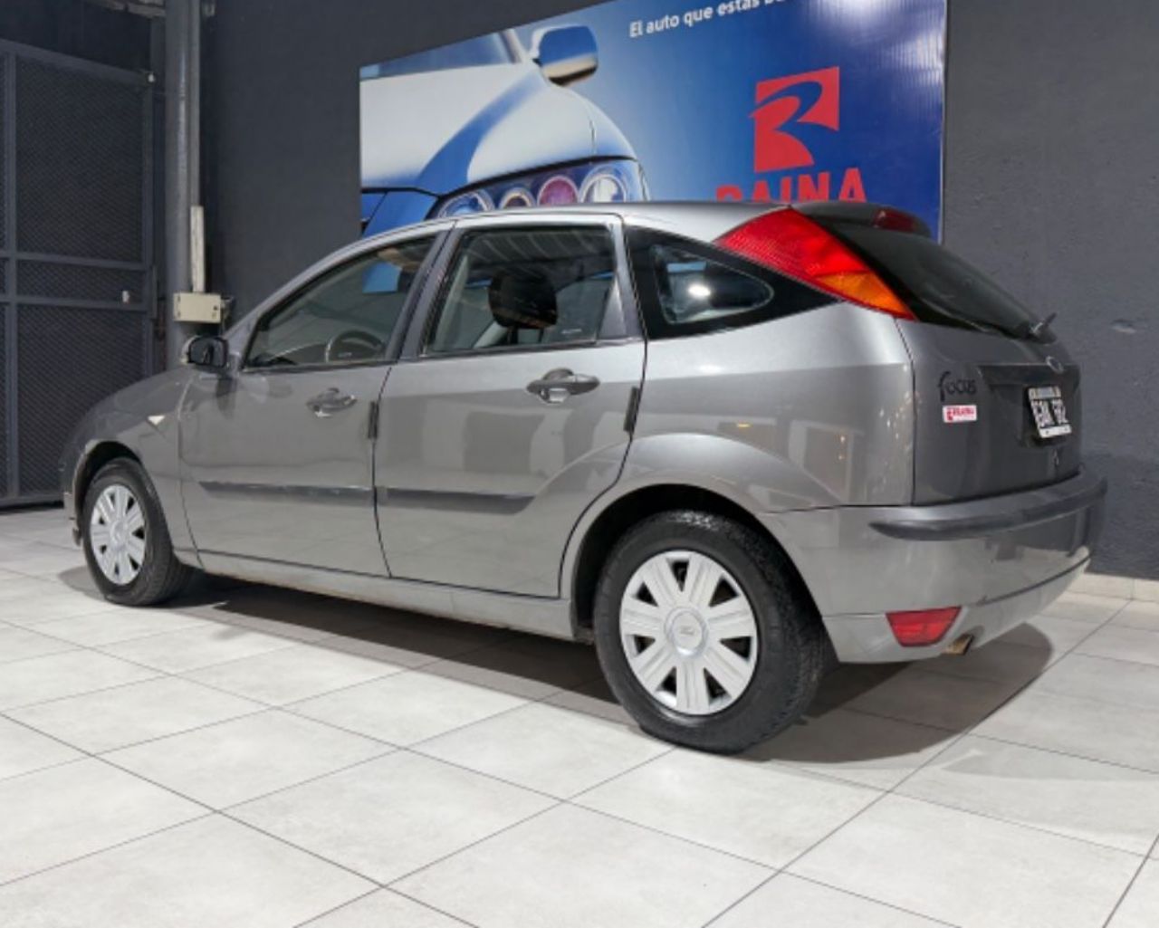 Ford Focus Usado Financiado en Mendoza, deRuedas