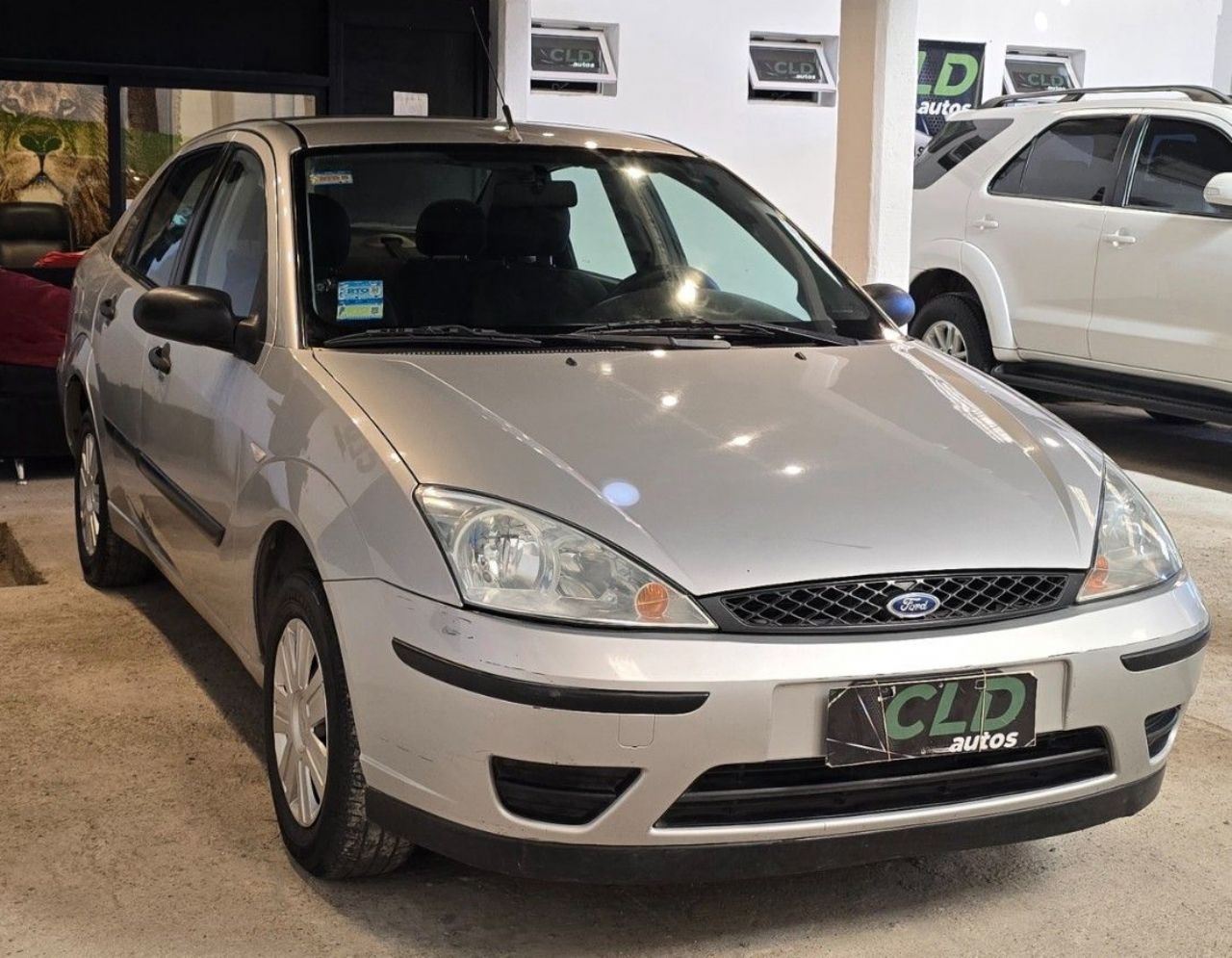 Ford Focus Usado Financiado en Mendoza, deRuedas