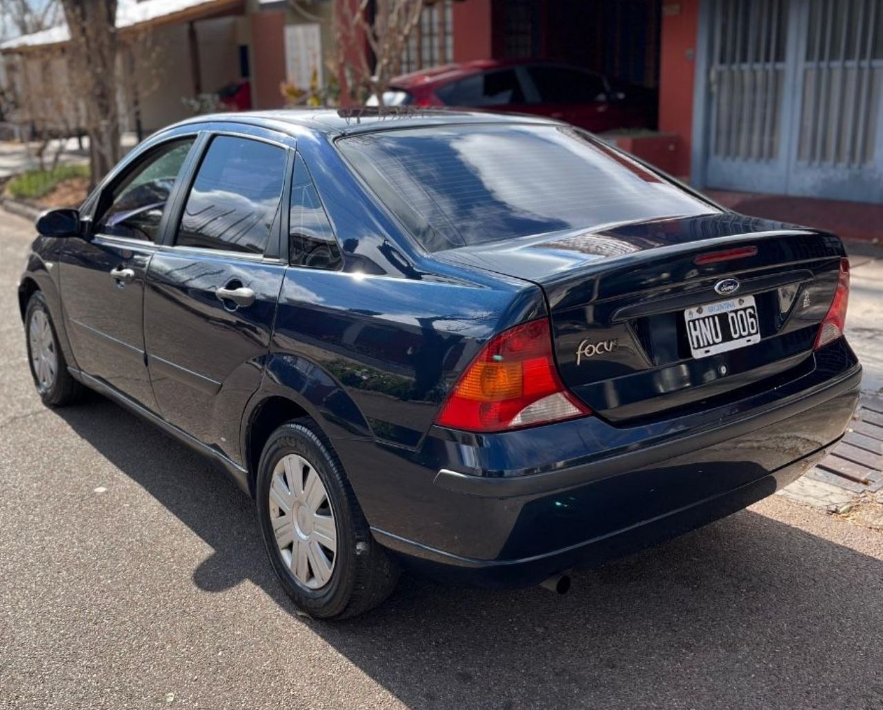 Ford Focus Usado Financiado en Mendoza, deRuedas