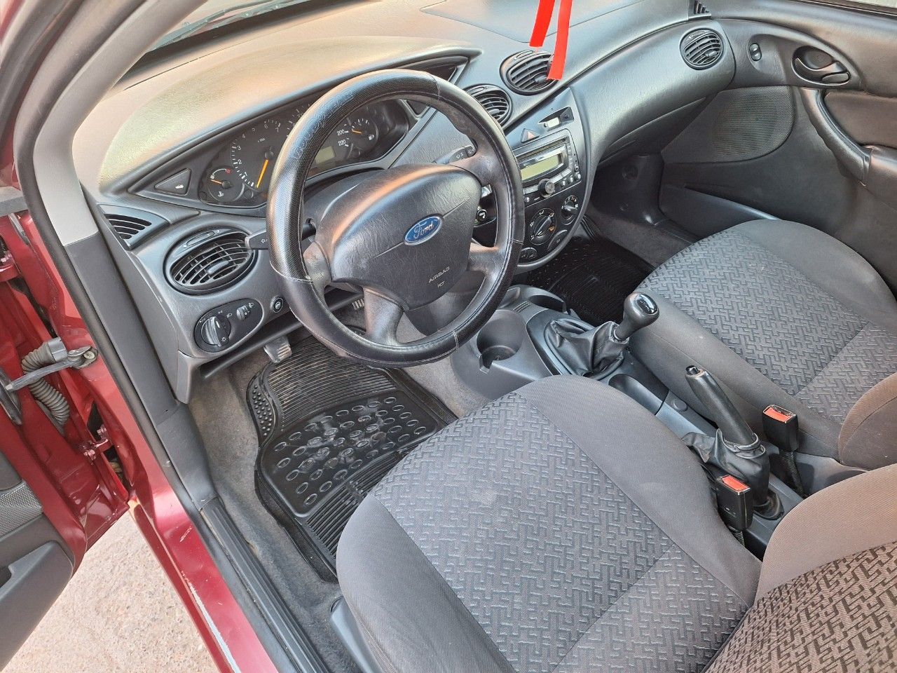Ford Focus Usado Financiado en Mendoza, deRuedas