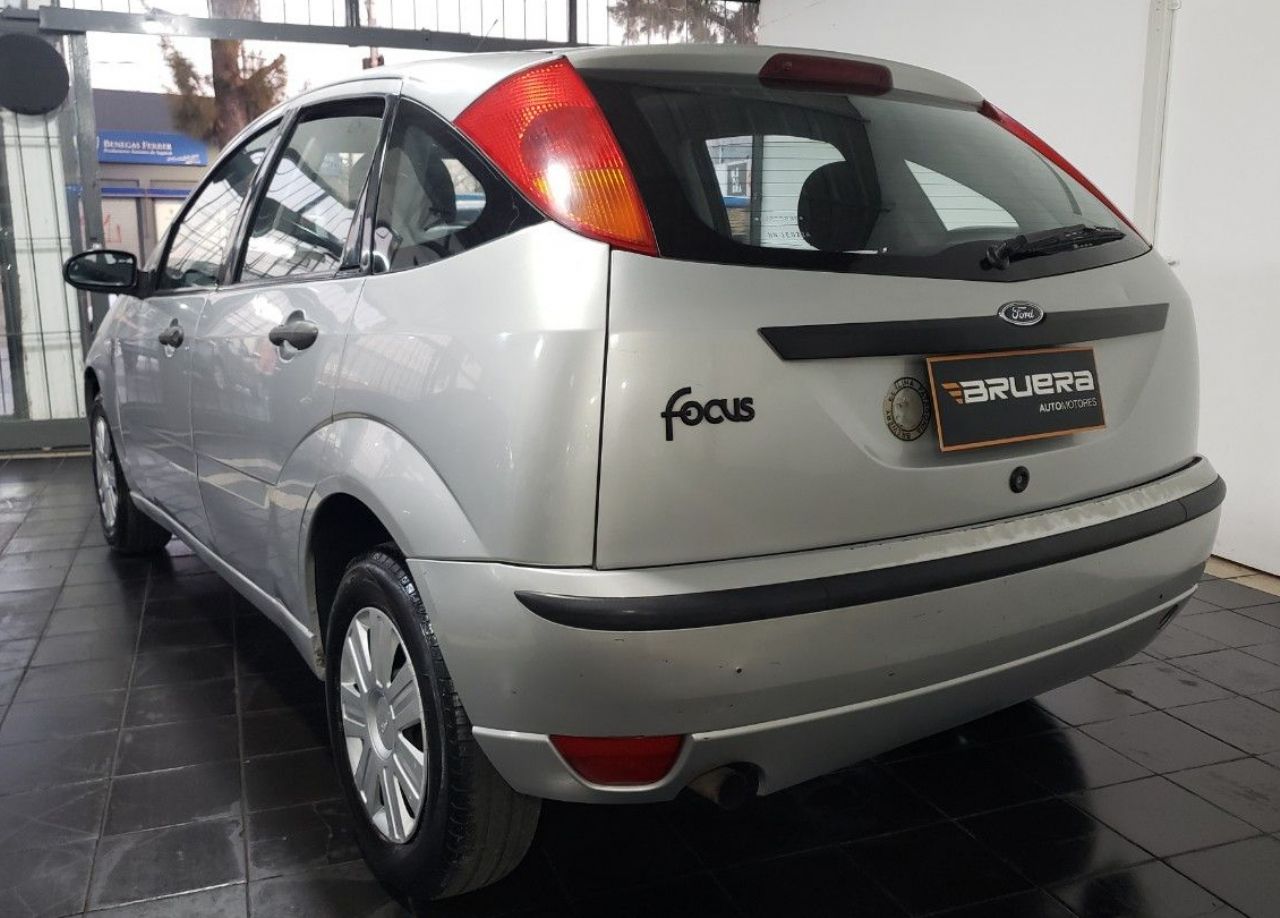Ford Focus Usado Financiado en Mendoza, deRuedas