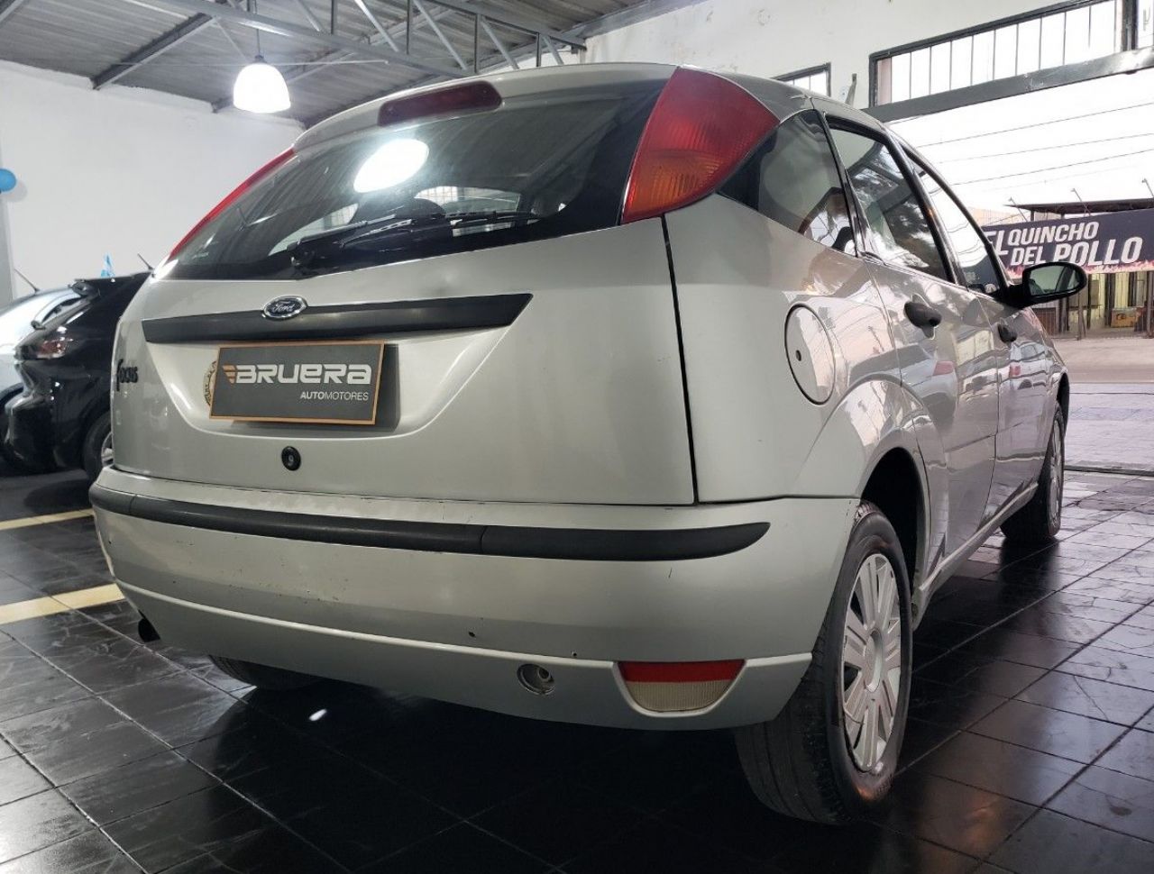 Ford Focus Usado Financiado en Mendoza, deRuedas