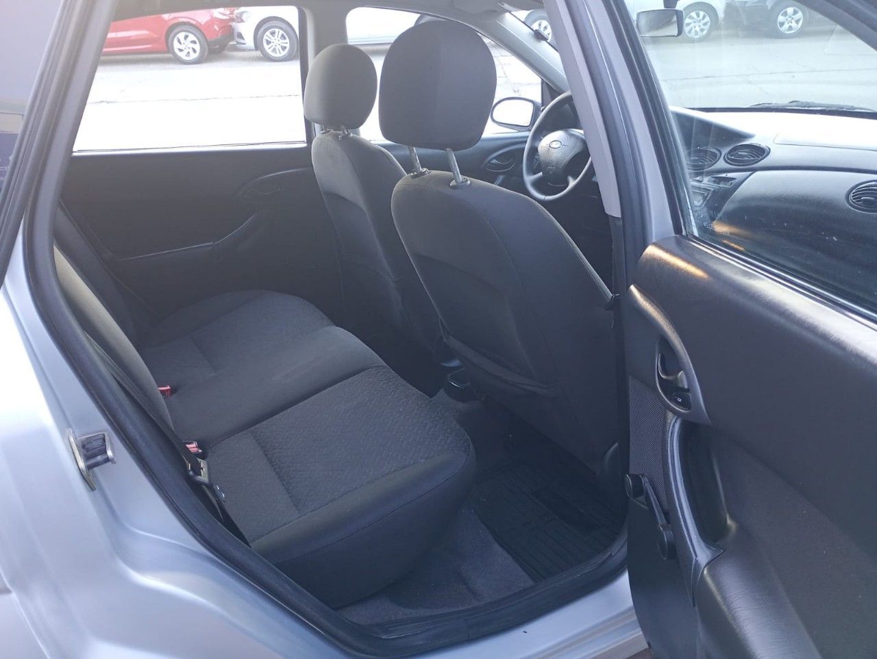 Ford Focus Usado Financiado en Mendoza, deRuedas