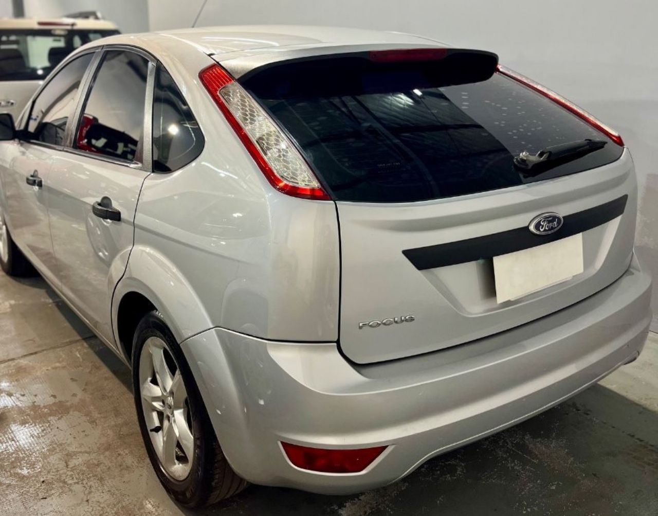 Ford Focus Usado Financiado en Mendoza, deRuedas