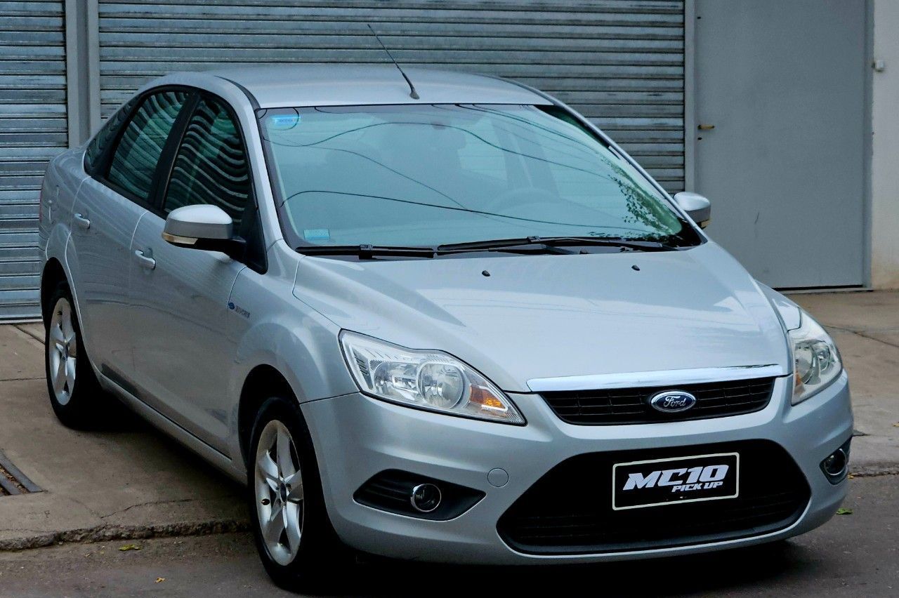 Ford Focus Usado Financiado en Mendoza, deRuedas