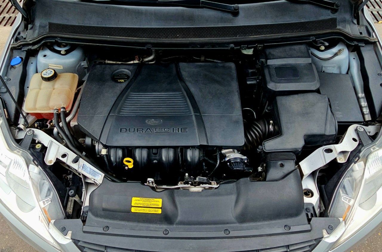 Ford Focus Usado Financiado en Mendoza, deRuedas