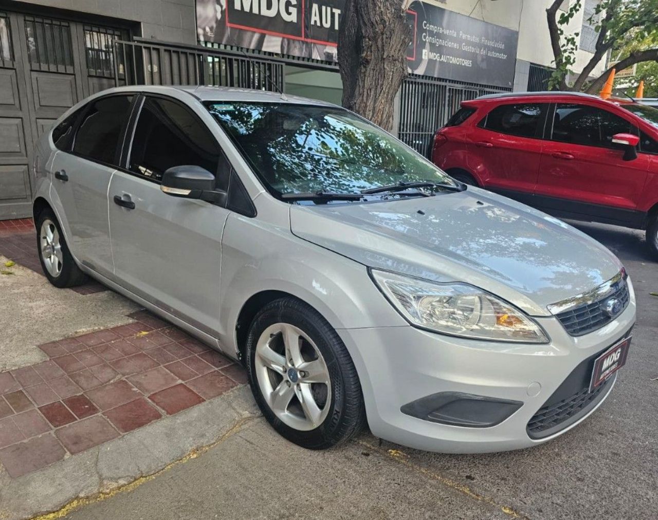 Ford Focus Usado Financiado en Mendoza, deRuedas