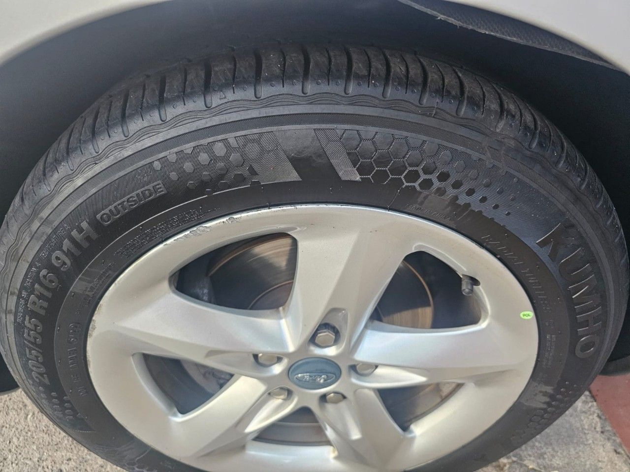 Ford Focus Usado Financiado en Mendoza, deRuedas