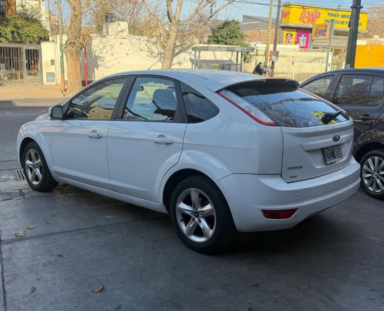 Ford Focus Usado Financiado en Mendoza, deRuedas