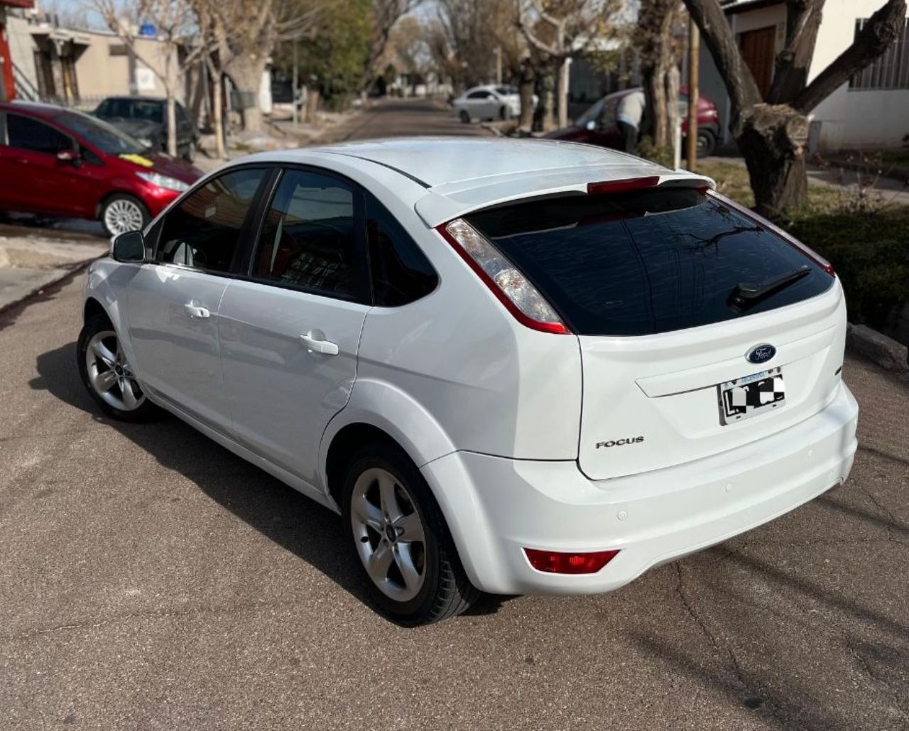 Ford Focus Usado Financiado en Mendoza, deRuedas