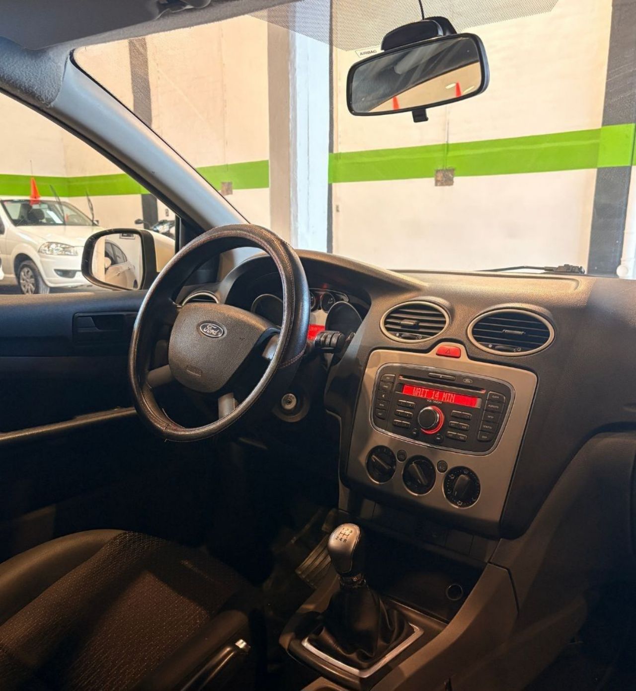 Ford Focus Usado Financiado en Mendoza, deRuedas