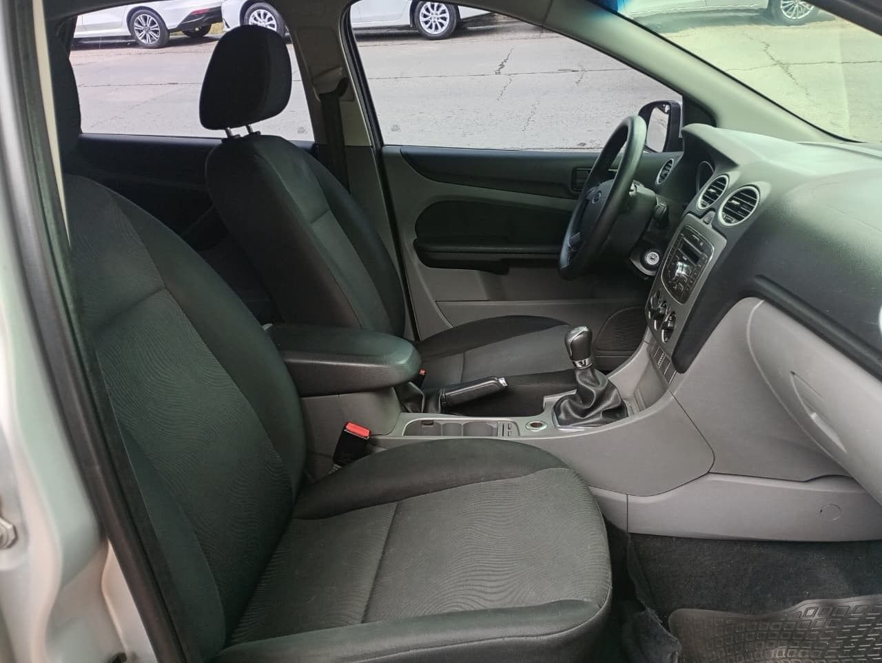 Ford Focus Usado Financiado en Mendoza, deRuedas