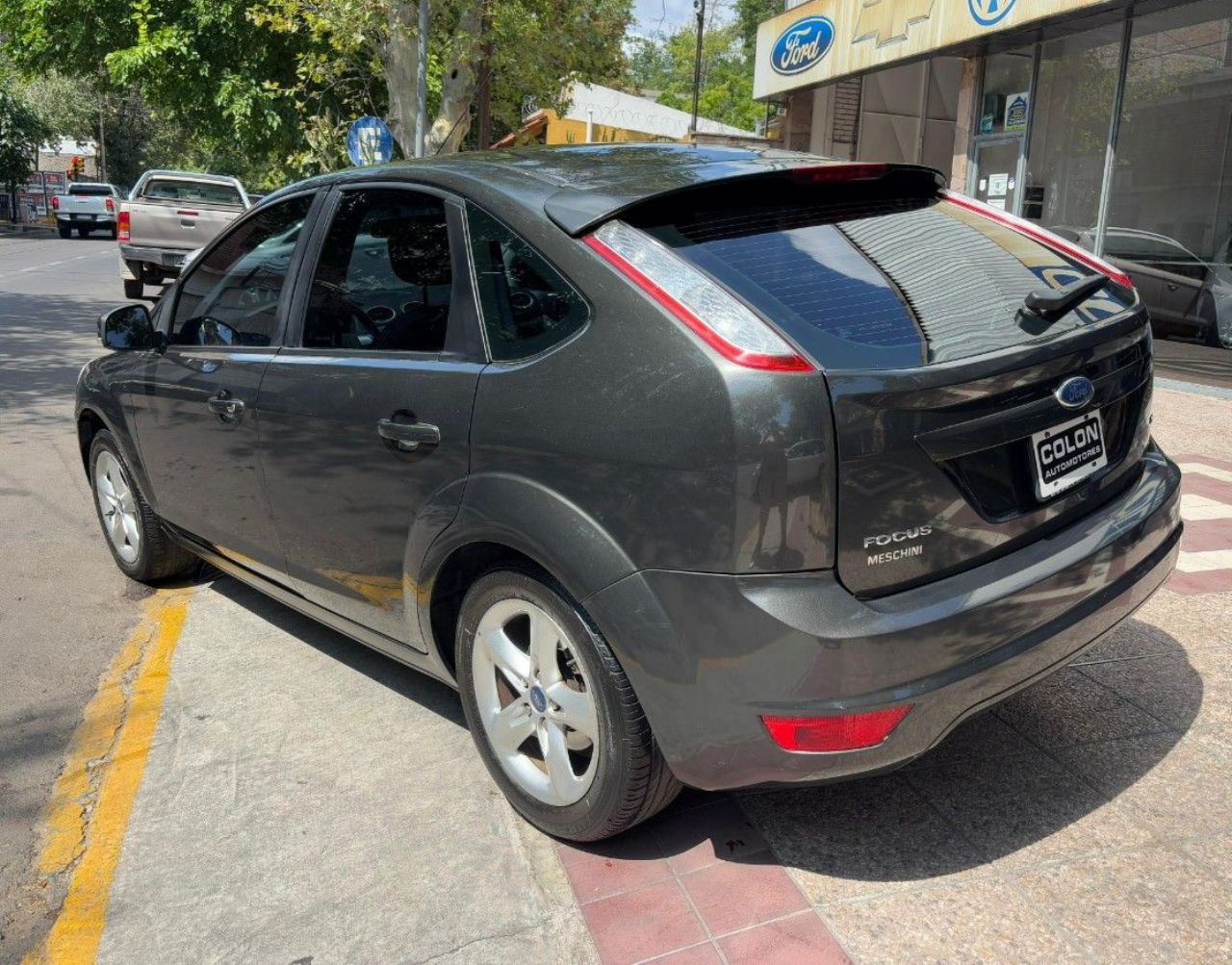Ford Focus Usado Financiado en Mendoza, deRuedas