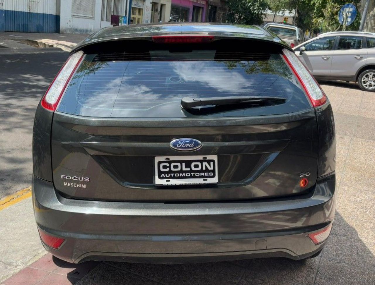 Ford Focus Usado Financiado en Mendoza, deRuedas